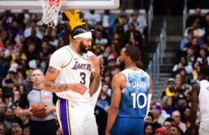 Anthony Davis stellar performance astonishes fans as Lakers beat Timberwolves